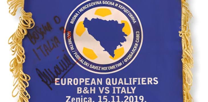 A new relic at the Museum of Football: the pennant from Bosnia vs. Italy