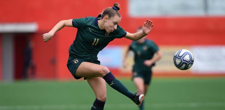 Un gran gol di Angela Caloia consegna alle Azzurrine la seconda vittoria contro la Svezia