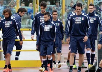 Bologna abbraccia gli Azzurri. Domani in campo contro il razzismo