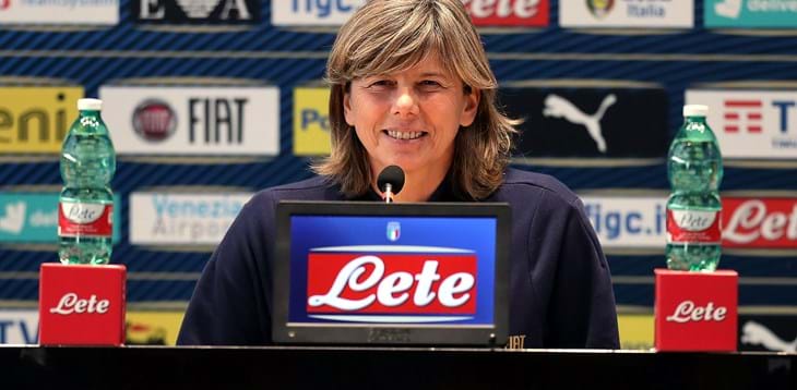 Al via il raduno. Bertolini: “Con la Danimarca in campo senza fare calcoli, chiedo coraggio e determinazione”