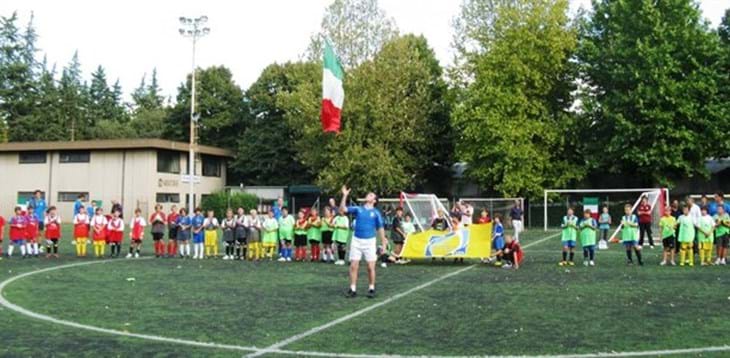 PESCARA: la Nazionale abbraccia i tifosi!
