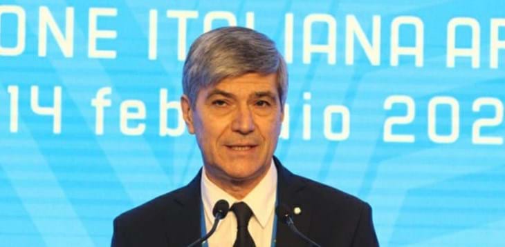Congratulazioni ad Alfredo Trentalange, neo presidente AIA