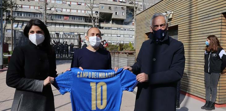Calciosociale, Gravina e Raggi a Corviale: modello da esportare nel resto d’Italia