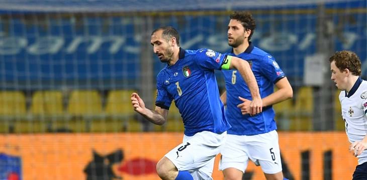 Gli Azzurri volano a Sofia, domani la sfida con la Bulgaria: out Chiellini, Berardi e Caputo
