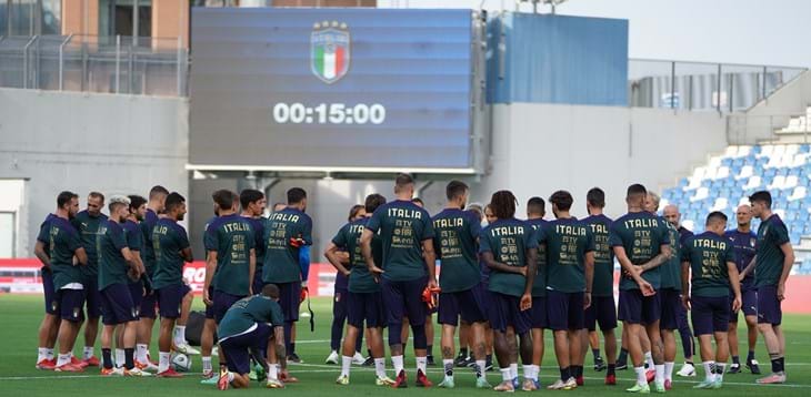 Stasera a Reggio Emilia Italia-Lituania: ufficializzata la lista dei 23 convocati, Chiesa e Sensi lasciano il raduno