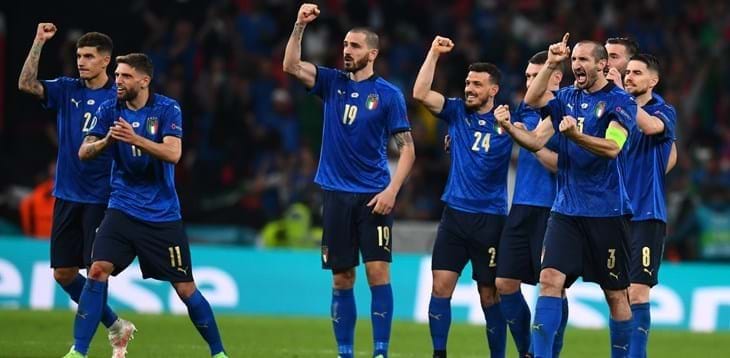I record degli Azzurri: Chiellini e Bonucci verso il podio