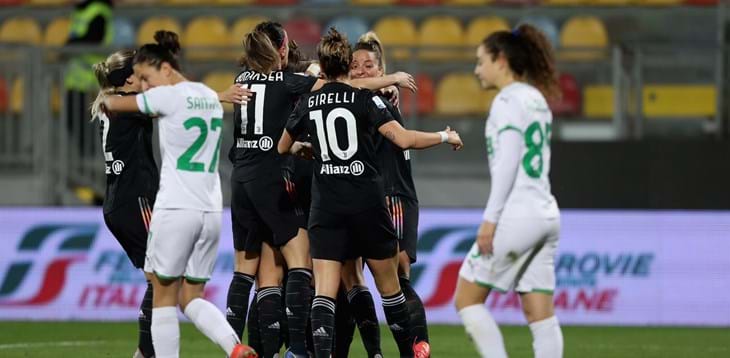 La Juventus batte il Sassuolo ai calci di rigore e raggiunge il Milan in finale