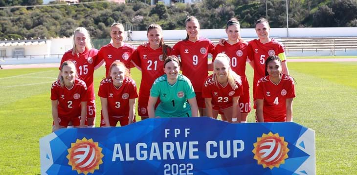 Tre positivi nel gruppo squadra, la Danimarca si ritira dall’Algarve Cup. Cambia il format del torneo