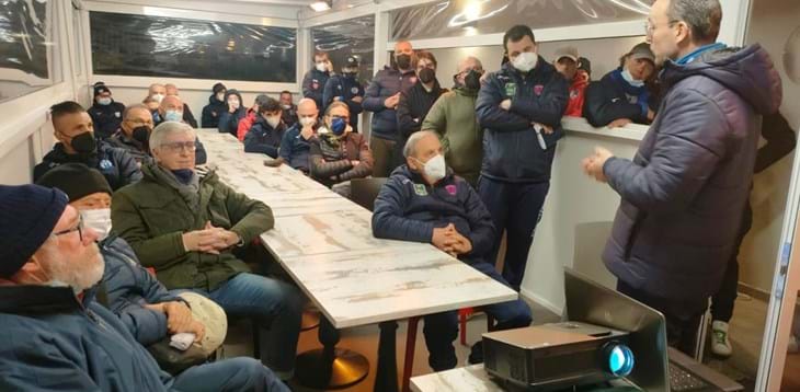 Grande successo per la seduta di allenamento e il workshop “il portiere dentro il gioco” organizzato dalla società sportiva Zenith Prato in collaborazione con l’AST Prato/Pistoia.
