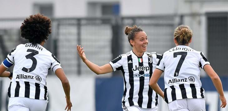 Il Derby d’Italia va ancora alla Juventus, il Milan batte 2-0 la Fiorentina, tre punti per la Samp