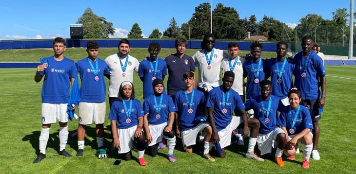 Il Team Italy si aggiudica il terzo posto a 'Unity Euro Cup 2022', il torneo per rifugiati promosso da UEFA e UNHCR