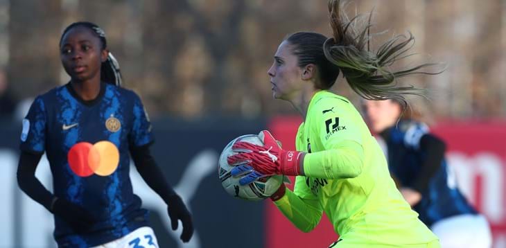 Cresce l’attesa per il derby Inter-Milan. Domenica spazio a Sassuolo-Roma e Sampdoria-Juve