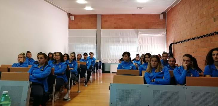 Progetto HatTrick V: incontro sul programma educativo antidoping con le ragazze della Nazionale Under 19 Femminile