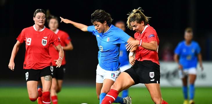 L’Austria supera 1-0 le Azzurre, martedì a Belfast l’ultima gara dell’anno. Bertolini: “Dobbiamo essere più ciniche”