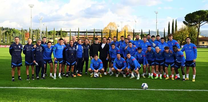Bennati incontra Mancini e gli Azzurri a Coverciano. Fagioli out, oggi la partenza per Vienna