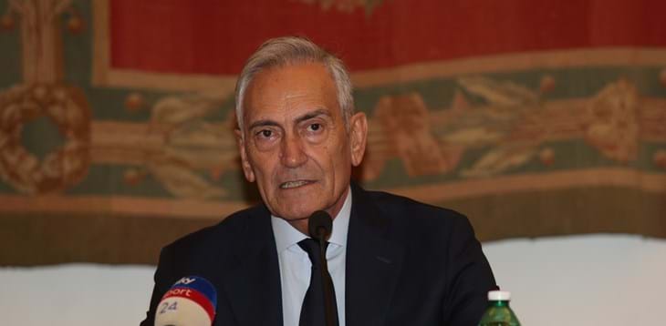 Il 21 marzo a Roma l'edizione 2023 del premio 'La Moda Veste la Pace'. Il presidente FIGC Gravina premiato nel 2019