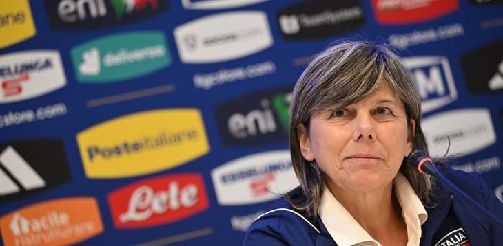 Arnold Clark Cup, Azzurre pronte a prendersi la rivincita con il Belgio. Bertolini: “Giocheremo con rabbia, vogliamo vincere”