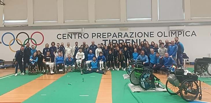 Calcio e scherma si incontrano a Tirrenia: per le Azzurrine una mattinata in palestra con gli atleti paralimpici