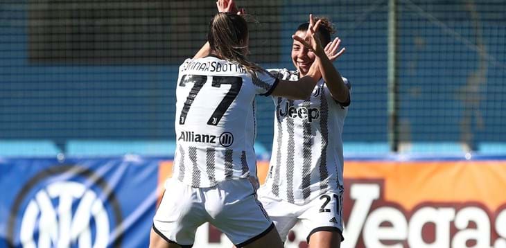 Il derby d'Italia va alla Juventus: 3-1 contro l'Inter. Lo scontro salvezza tra Sampdoria e Como finisce in parità