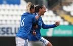 A Vercelli è 1-1 contro l'Inghilterra, Corelli risponde all'autorete di Massimino. Lunedì c'è la Norvegia