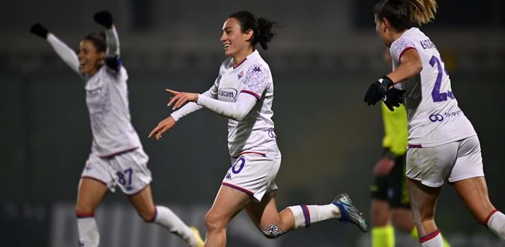 Vittoria della Fiorentina contro il Sassuolo, 2-1 in trasferta firmato Catena. Le viola consolidano il terzo posto