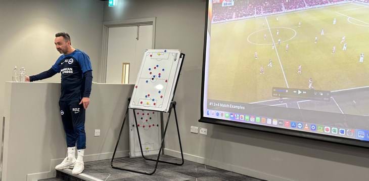 Gli allievi del Master UEFA Pro a lezione dal Brighton. De Zerbi: “Sempre un piacere ospitare la Scuola Allenatori”