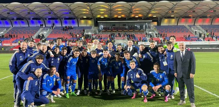 Basta lo 0-0 in Romania: l'Italia si aggiudica l'Elite League per il terzo anno consecutivo. Bollini: