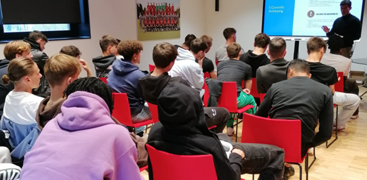 Progetto HatTrick V: a Milanello l’incontro con l’Under 19 del Milan