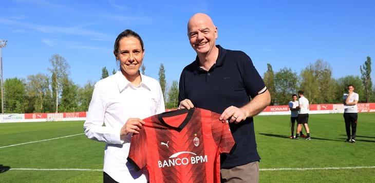 Il presidente della FIFA Infantino sulle tribune del 'Vismara': ospite speciale per il match tra Milan e Napoli Femminile