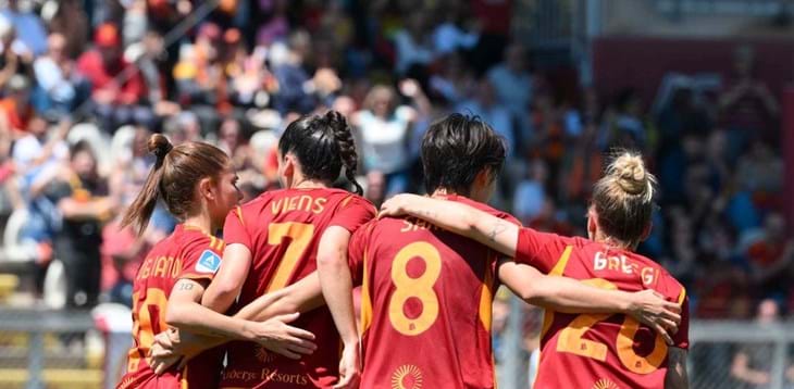 La Roma batte 4-3 l’Inter, ko del Napoli con la Samp, il Milan centra la 100ª vittoria nella sua storia