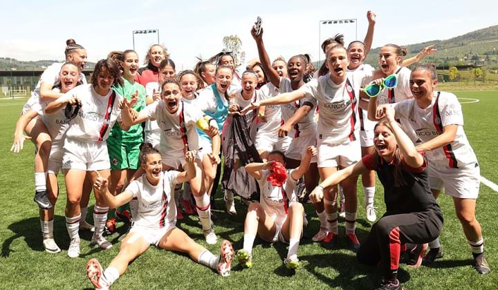 Il Milan vola in finale, Roma battuta 4-1 al Viola Park