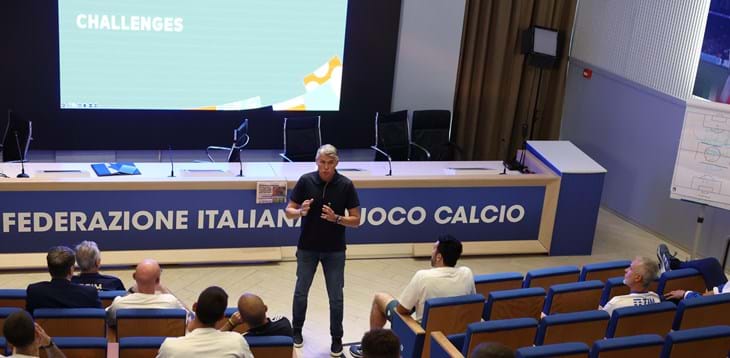 Gli Azzurri di nuovo a Coverciano. Nell’aula magna l’incontro con il responsabile arbitri della UEFA, Rosetti