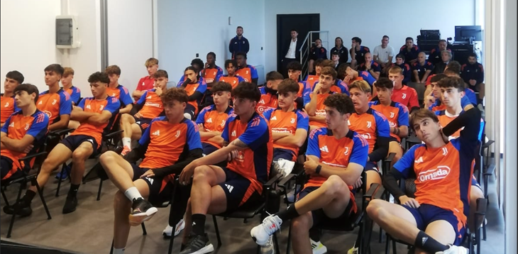Progetto HatTrick VI: quarto incontro stagionale presso lo Juventus Training Center di Vinovo con i ragazzi dell'Under 20