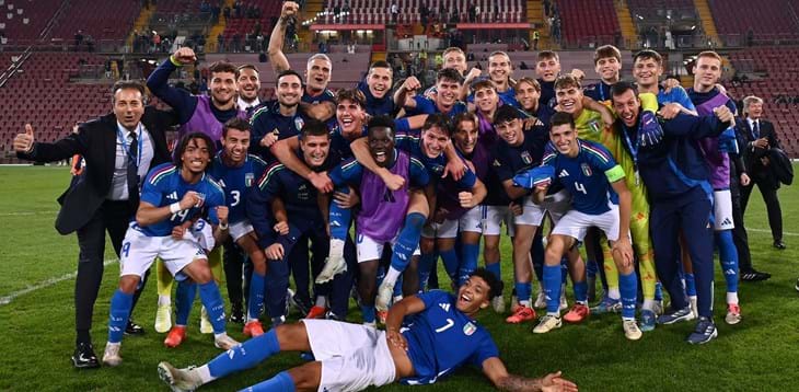 L'1-1 con l'Irlanda spalanca le porte dell'Europeo: la squadra di Nunziata chiude al primo posto. Gravina:
