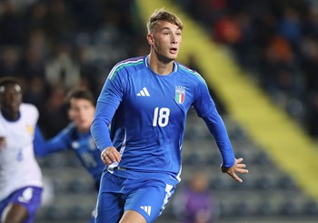 The goal at Castellamare, the playing field, the Azzurri shirt and La Spezia: Esposito speaks. “Never forget your origins, don’t stop working”