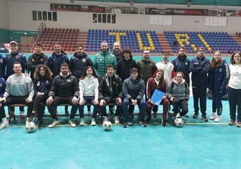 Numerosa partecipazione alle lezioni del corso Grassroots Livello E per il calcio nella scuola