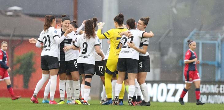 Parma, quattro gol e tre punti: gialloblù ok sul campo della San Marino Academy e in testa per una notte. Domenica Arezzo-Ternana