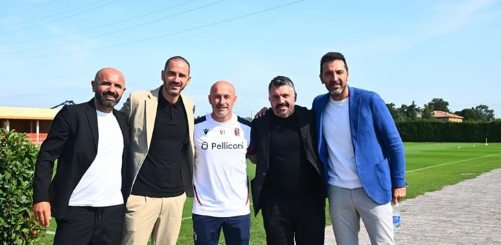 Gattuso fa visita al Bologna, incontro con mister Italiano e tutta la squadra