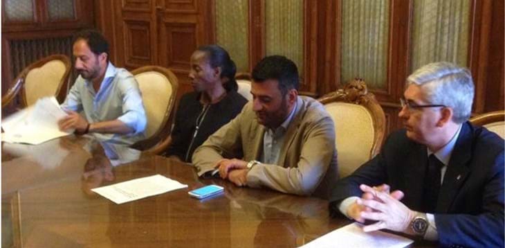 Presentato a Bari il progetto della FIGC “Razzisti? Una brutta razza”