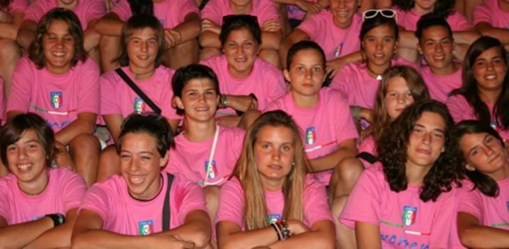Rivera incontra le ragazze di Calcio Piu' a Norcia