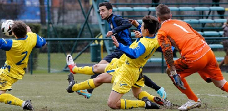 L'Inter batte il Chievo e consolida la prima posizione nel girone B