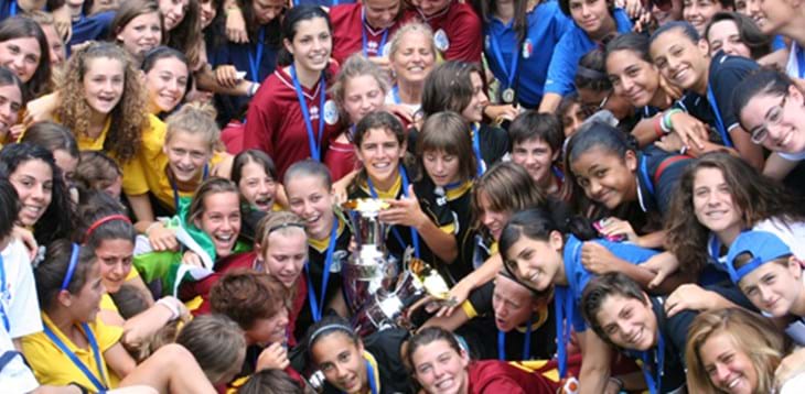 Verso le 7 stelle. Buone Feste dal Settore Giovanile e Scolastico