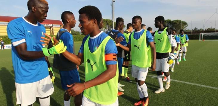 I Reali olandesi a Milano ospiti ad un clinic calcistico sul tema dell’integrazione