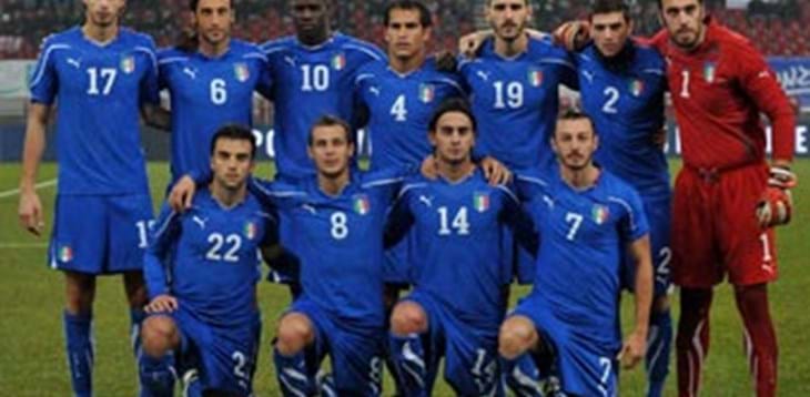 La maglia azzurra compie cento anni tra emozioni, ricordi e successi