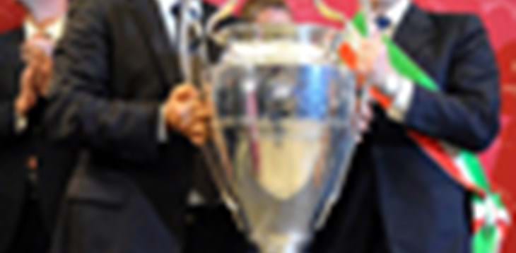 Roma abbraccia la Coppa. Alemanno: “Il 27 maggio sarà una grande festa”