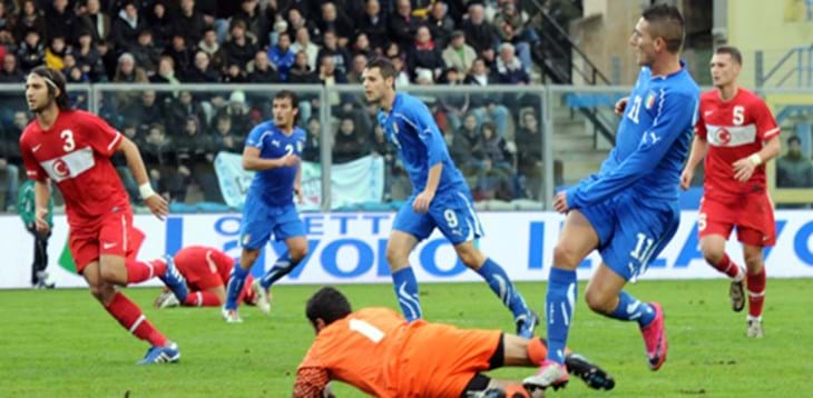 Il nuovo ciclo si apre con una vittoria firmata da una doppietta di Macheda