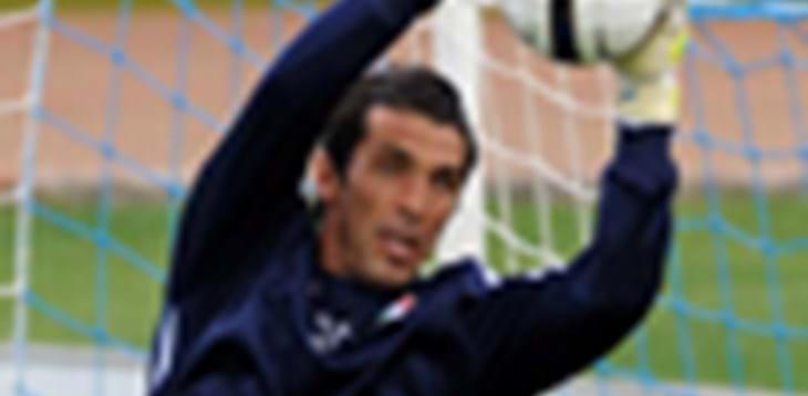 Buffon e il record: “Traguardo importante, ma non sarà l’ultimo”