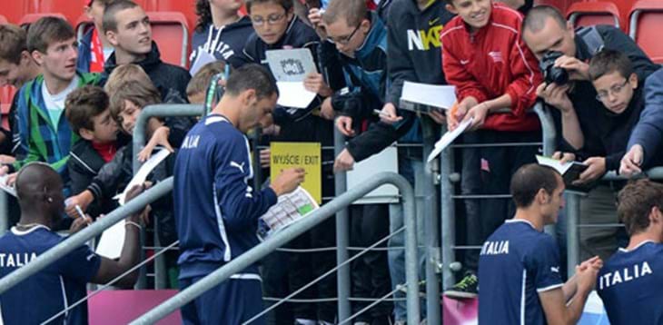Palestra e massaggi per i titolari con la Spagna, partitella per gli altri