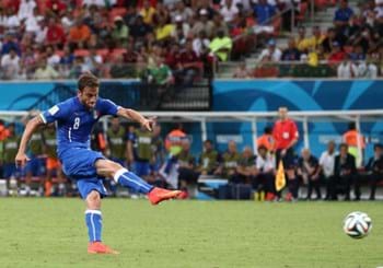 Grande Italia nell'esordio mondiale. Battuta 2-1 l'Inghilterra con gol di Marchisio e Balotelli