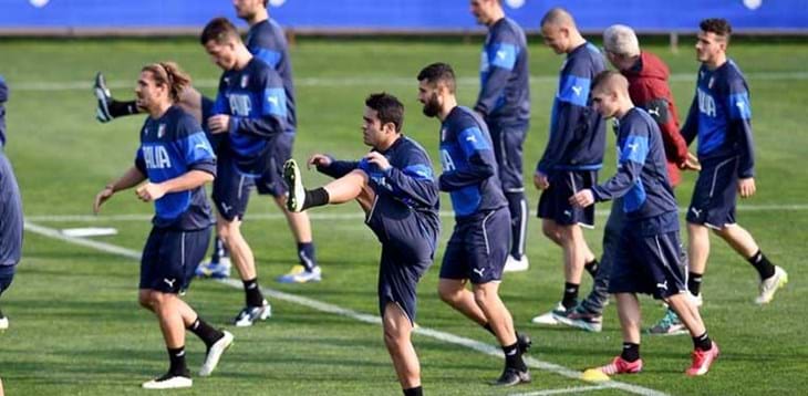 Verso l’amichevole con l’Inghilterra: primi applausi per Conte e per gli Azzurri a Torino